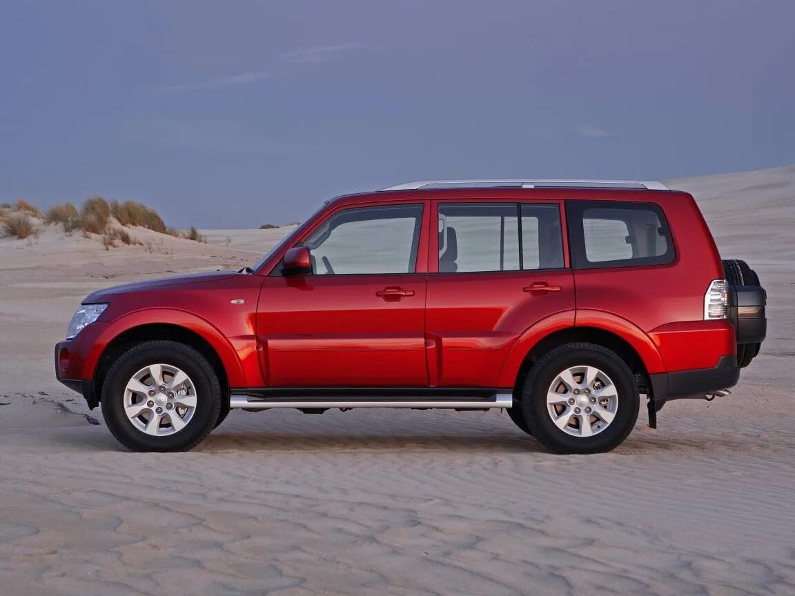 Mitsubishi asx 4wd. мотор митсубиси паджеро 3. 5. Di d. Mitsubishi montero 3.