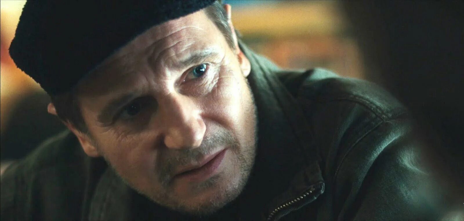 Рассел кроу три дня на побег. Три дня на побег лиам нисон. Три дня на побег лиам нисон. Три дня на побег лиам нисон. Фильм три дня на побег актеры и роли.