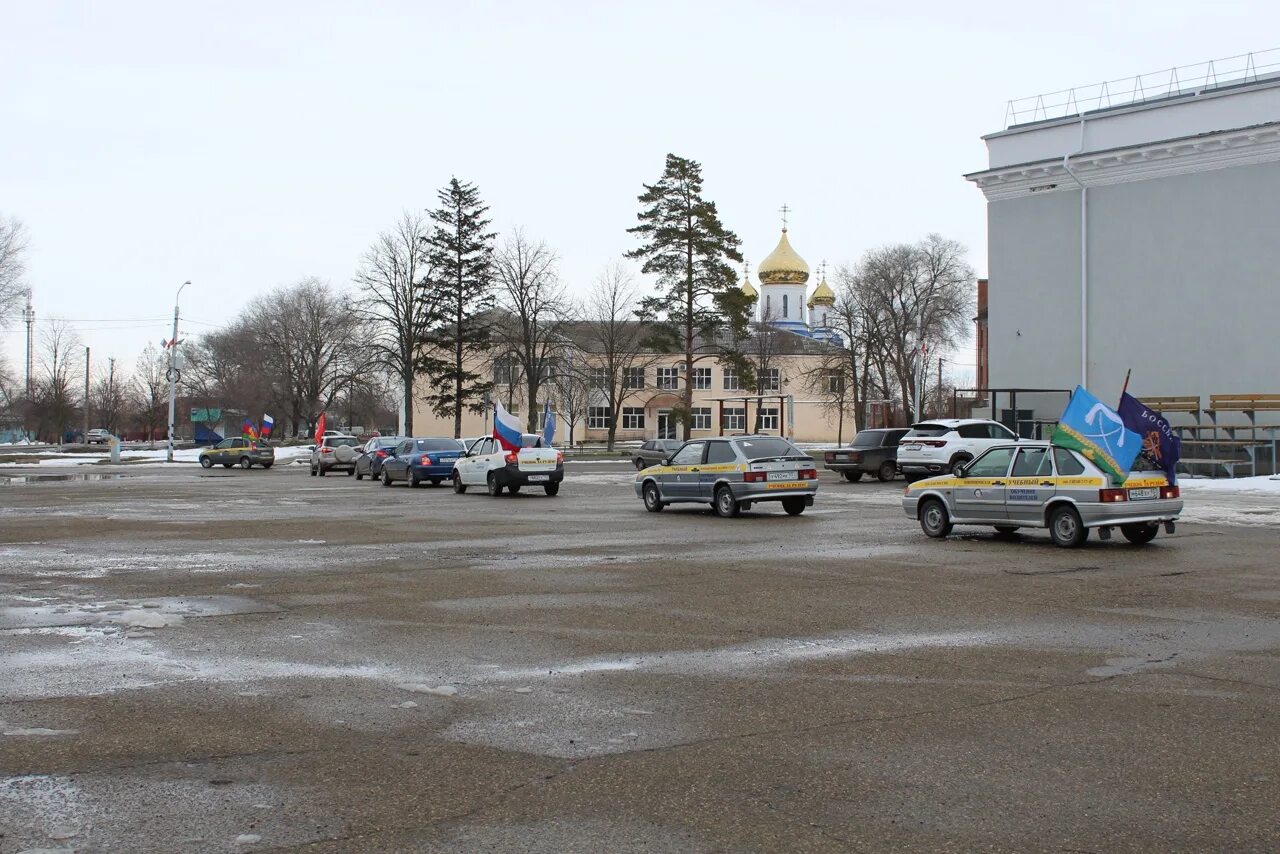 Новопокровская краснодарский край. Авто новопокровская. Авто новопокровская. Ресторан бульвар новопокровская краснодарский край. Магазин цветы надежды.