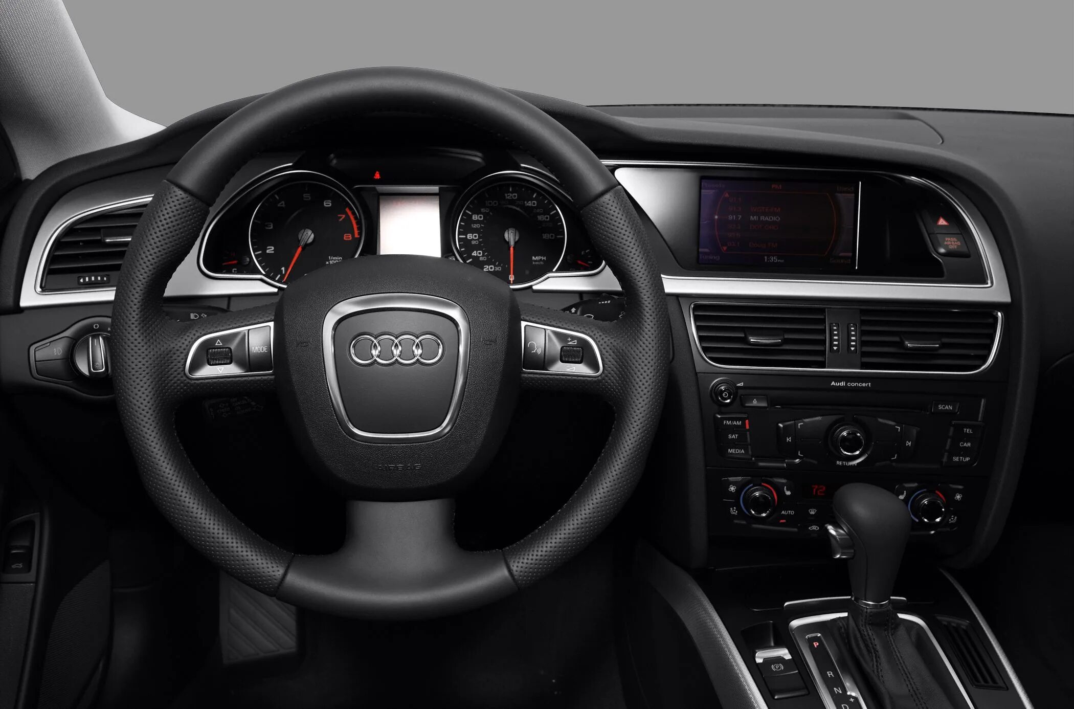 Купить ауди механика. Ауди а5 салон. Ауди а5 купе салон. Audi a5 Interior 2012. Ауди а5 2015 салон.