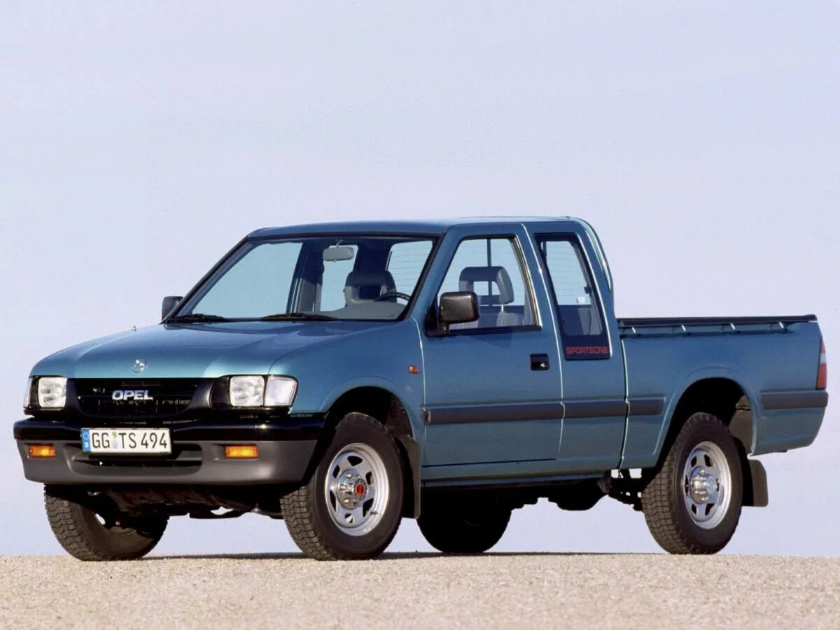 Opel полный привод. Opel Campo Pickup. Опель Кампо 2.5. Opel Campo 3.1. Opel Campo 1992.