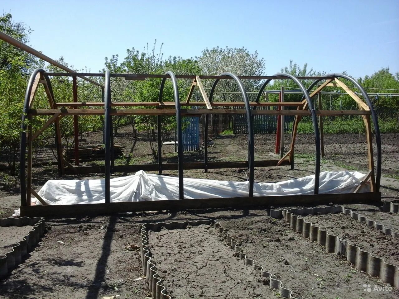 Теплицы из труб 200 фото Arco da giardino, Giardinaggio, Giardino