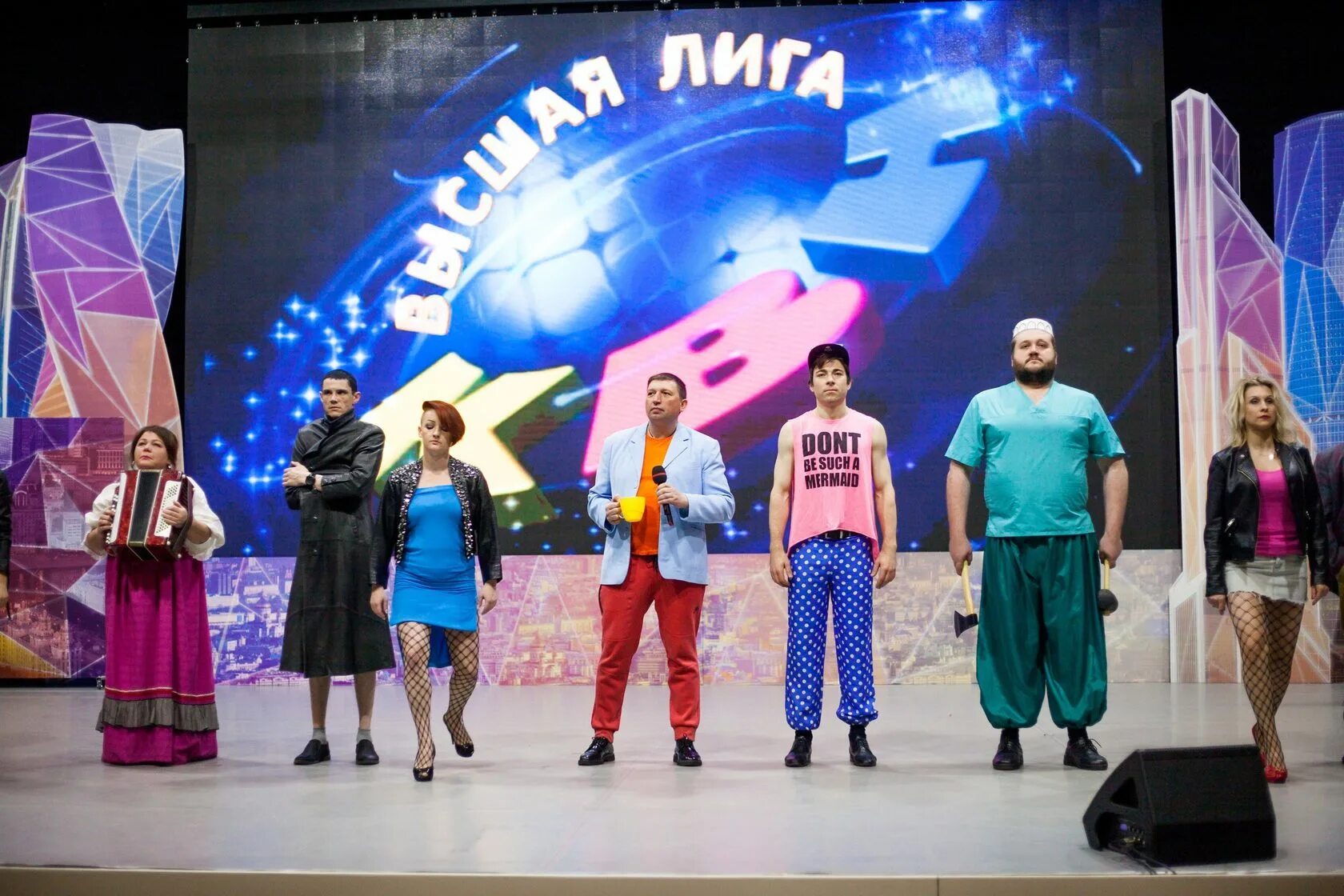 Сборная снежногорска квн. Команда квн снежногорск. Сборная снежногорска 2019 голосящий кивин. Сборная команды квн снежногорск. Сборная снежногорска квн жарикова.