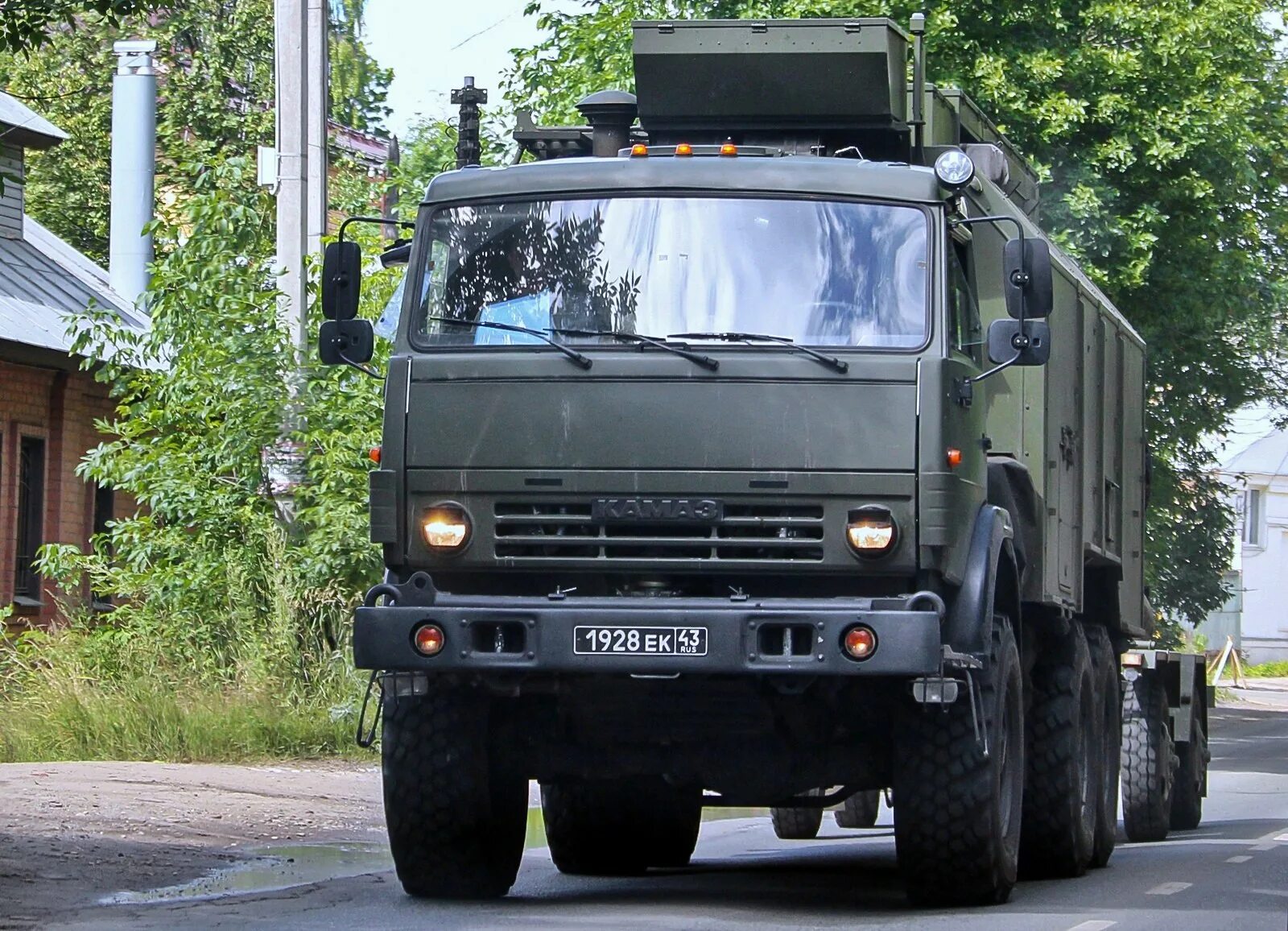 Камаз 4310. Камаз 43118 военный. Камаз 65224 бортовой. Камаз 43114. Камаз 43118 вакуумник.