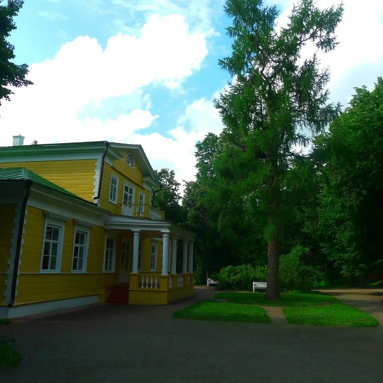 Пушкин в болдино. Музей-заповедник а с пушкина болдино. Село большое болдино нижегородская область. Большое болдино магазины. Музей заповедник а.