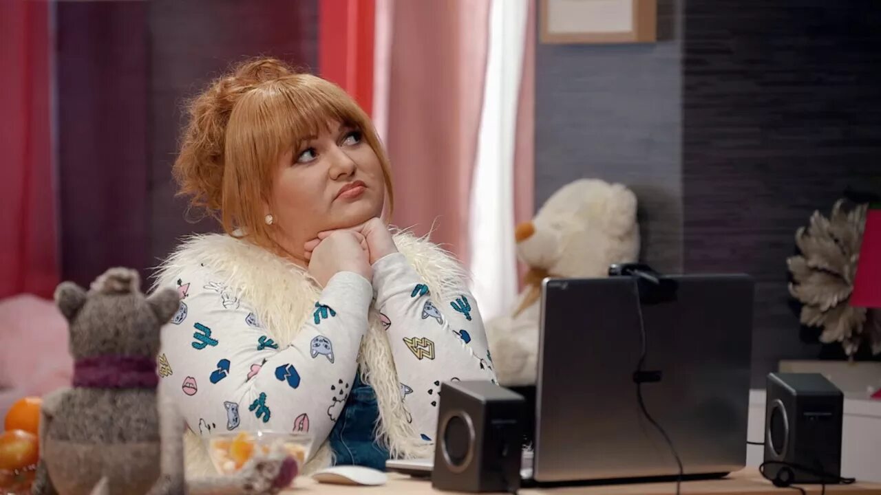 Картункова выпей однажды. Картункова 2023. Однажды в россии кортункова. Картункова выпей однажды. Пародия кривой кефир однажды в россии.