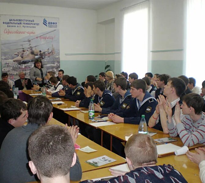 рисунок куда пойти учиться. кадеты им буденного. владивосток куда можно поступить после 9. уральский региональный колледж челябинск форма. владивосток куда можно поступить после 9.