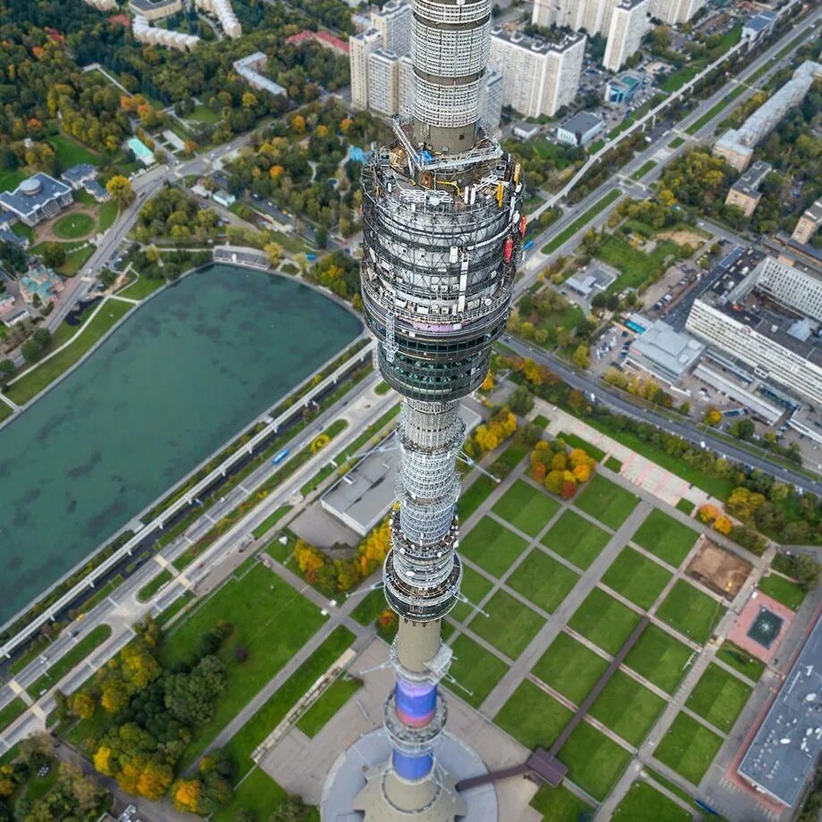 Башня решать. Москва башня останкино. останкинская башня и телецентр. москва с высоты останкинской телебашни. останкинская телебашня парк.