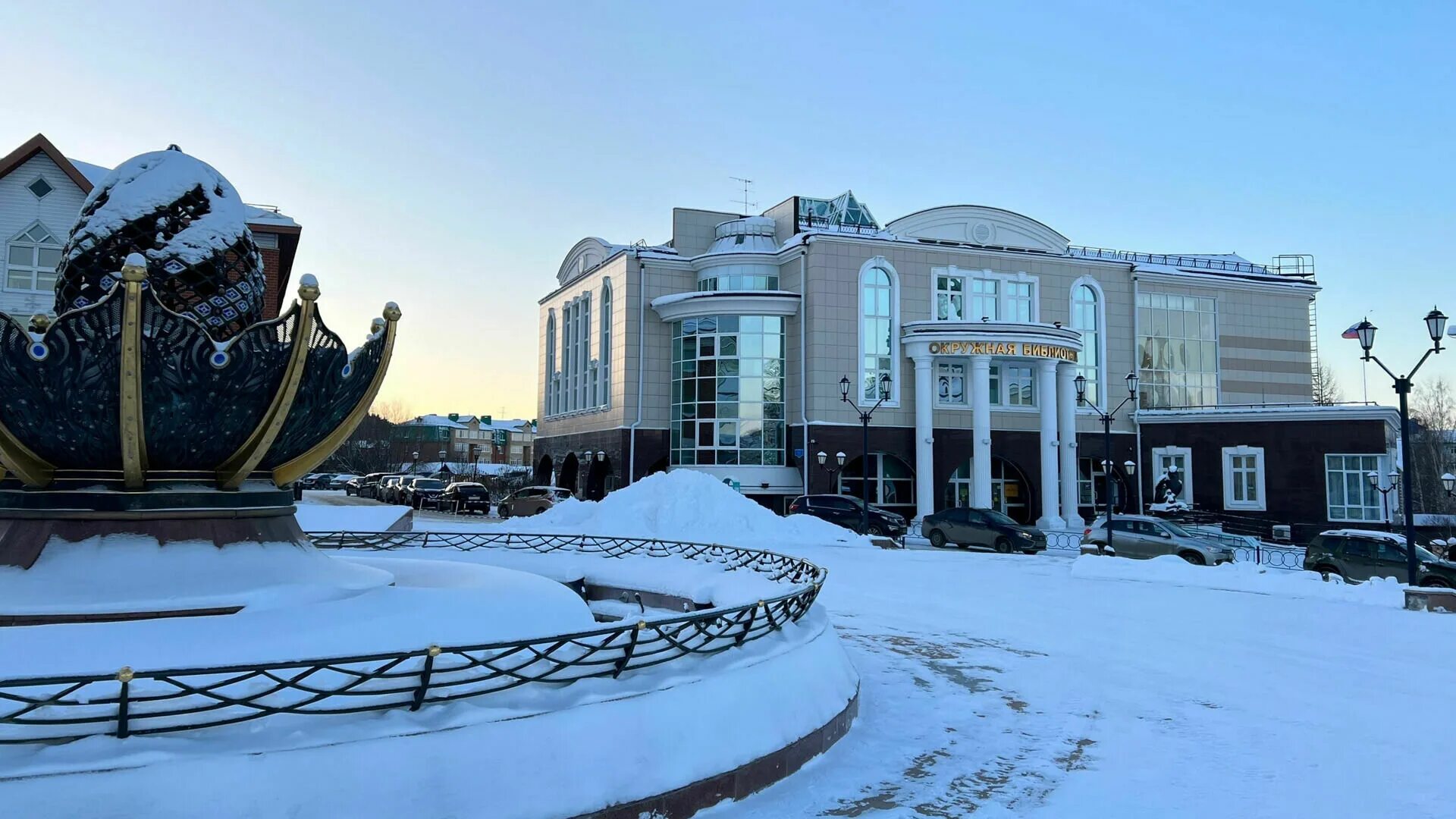 Хмао югра погода на месяц. Климат Ханты-Мансийска. Климат города Сургута Ханты Мансийского округа. Октировки в Ханты Мансийске. Ханты Мансийск 2010 год.