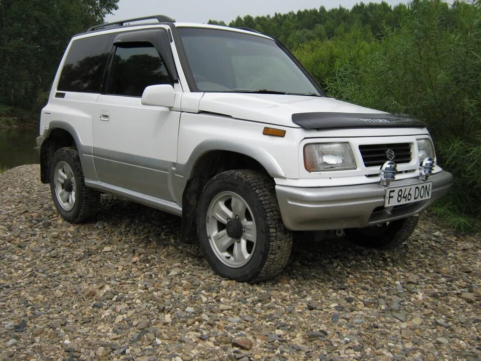 Сузуки эскудо 1997. Сузуки эскудо 1997 года. Suzuki Escudo, 1997 год. Сузузуки эскудо 1997 год.