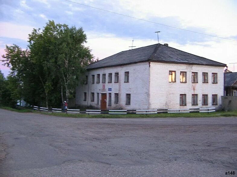 Пгт ленинское шабалинский район. Ленинское городское поселение шабалинского района кировской области. Шабалинский район кировской области пос ленинское поселение. Гостиница ленинское шабалинский район ул. Кировская область поселок шабалино.