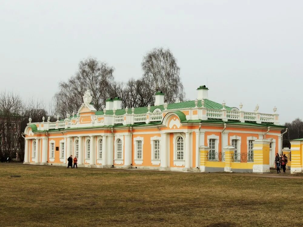 Усадьба кусково. Усадьба на востоке москвы. Дворец грот кусково. Парк кусково москва. Усадьба шереметевых в кусково.