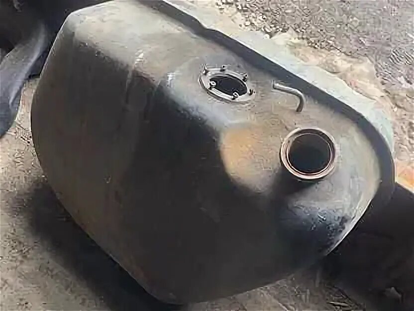 Бак топливный 2106. Топливный бак жигули. бак классика. жигулевский бак. бак с классики.