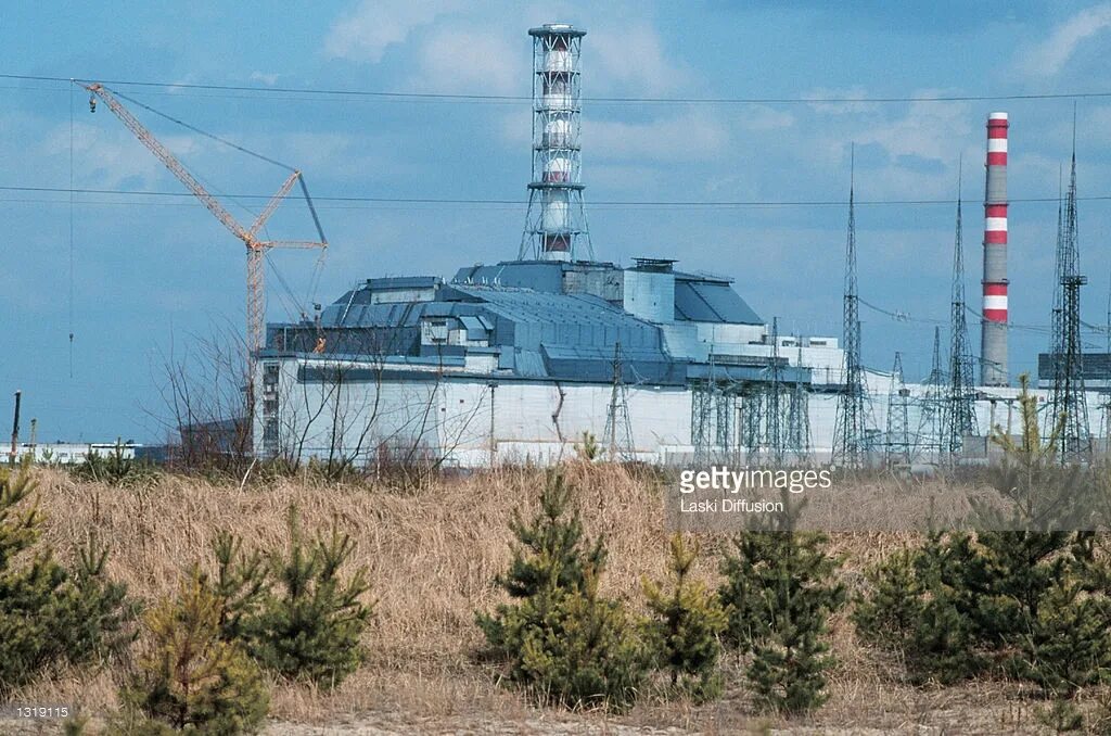 Https chernobyl. Припять Чернобыль ЧАЭС. Припять четвертый энергоблок. Припять атомная станция. Припять 2000 год.