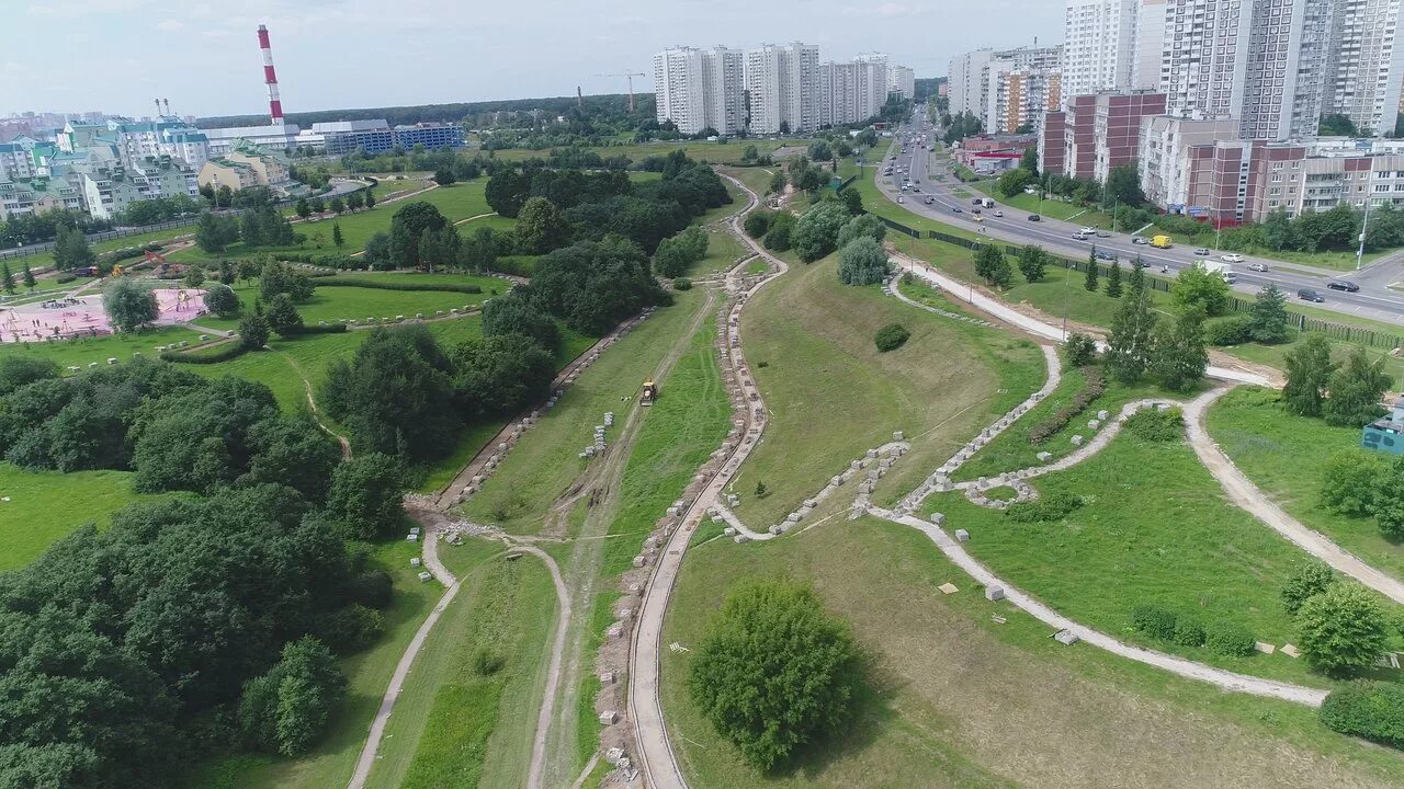 Парк северный район москвы. Ландшафтный парк Южное Бутово. Парк ландшафтный парк Бутово. Ландшафтный парк Митино. Парк Северное Бутово.