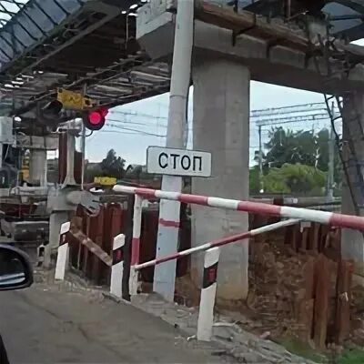 Деревня белая. Белый переезд. Деревня белая. Деревня атирки петриковского района. Белый переезд.