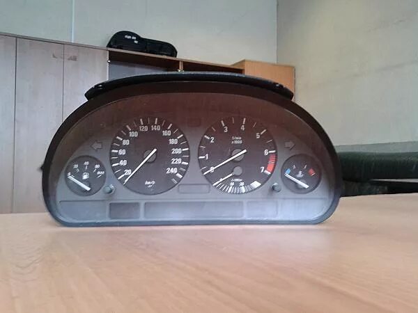 Панель бмв х5. Бмв х5 е53 панель. панель приборов е53. щиток приборов бмв х5 е53. приборка х5 е53 4.8.