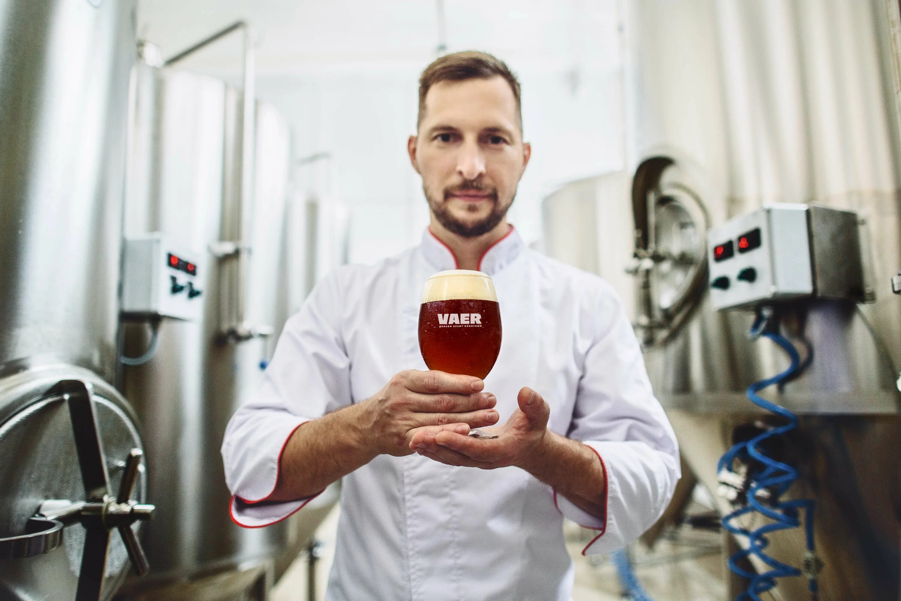 феникс частная пивоварня новосибирск. бирбах пиво новосибирск. Vaer пивоварня. частная пивоварня. пиво бродильный цех.