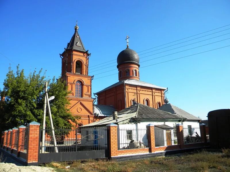 Погода поворино воронежской на неделю. Храм в Поворино Воронежской области. Храм Казанской Божьей матери Поворино. Достопримечательности села Пески Поворинского района. Храм Казанской иконы Божией матери в Поворино Воронежской области.