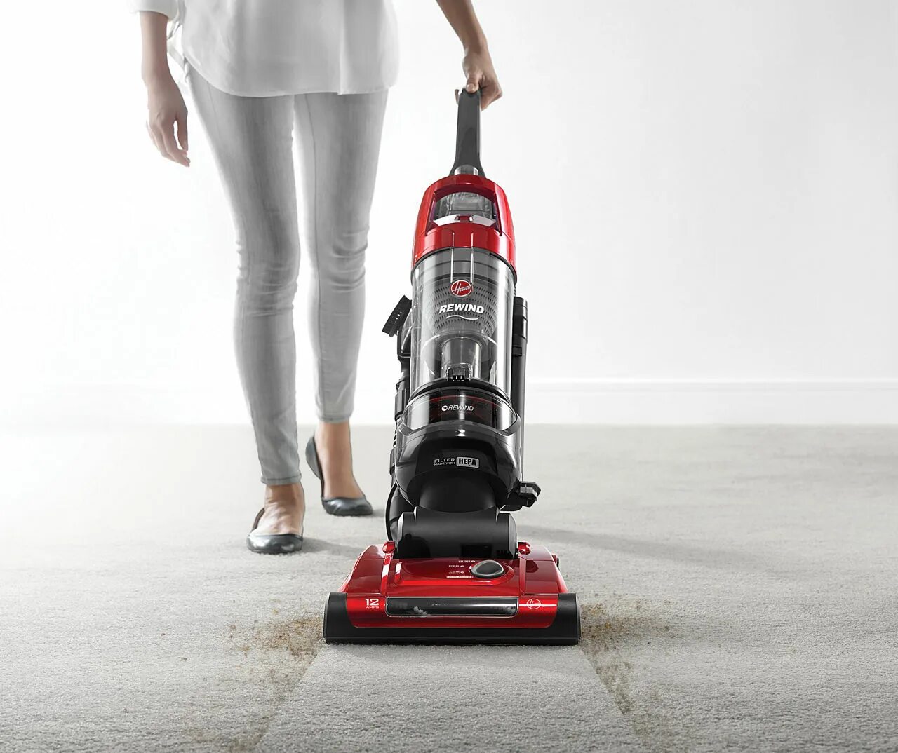 Vacuum cleaner g10 plus обзор. Hoover Vacuum Cleaner. Hoover моющий вертикальный пылесос 5862. Пылесос Hoover 2000w Cyclonic. Hoover Vacuum Cleaner 2200w.