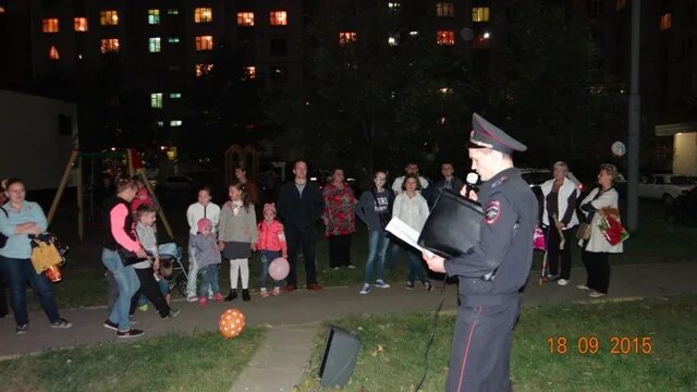 Участковый дегунино. Участковый западное дегунино маслов. Участковый дегунино. Иванченко николай иванович. Участковый район дегунино.