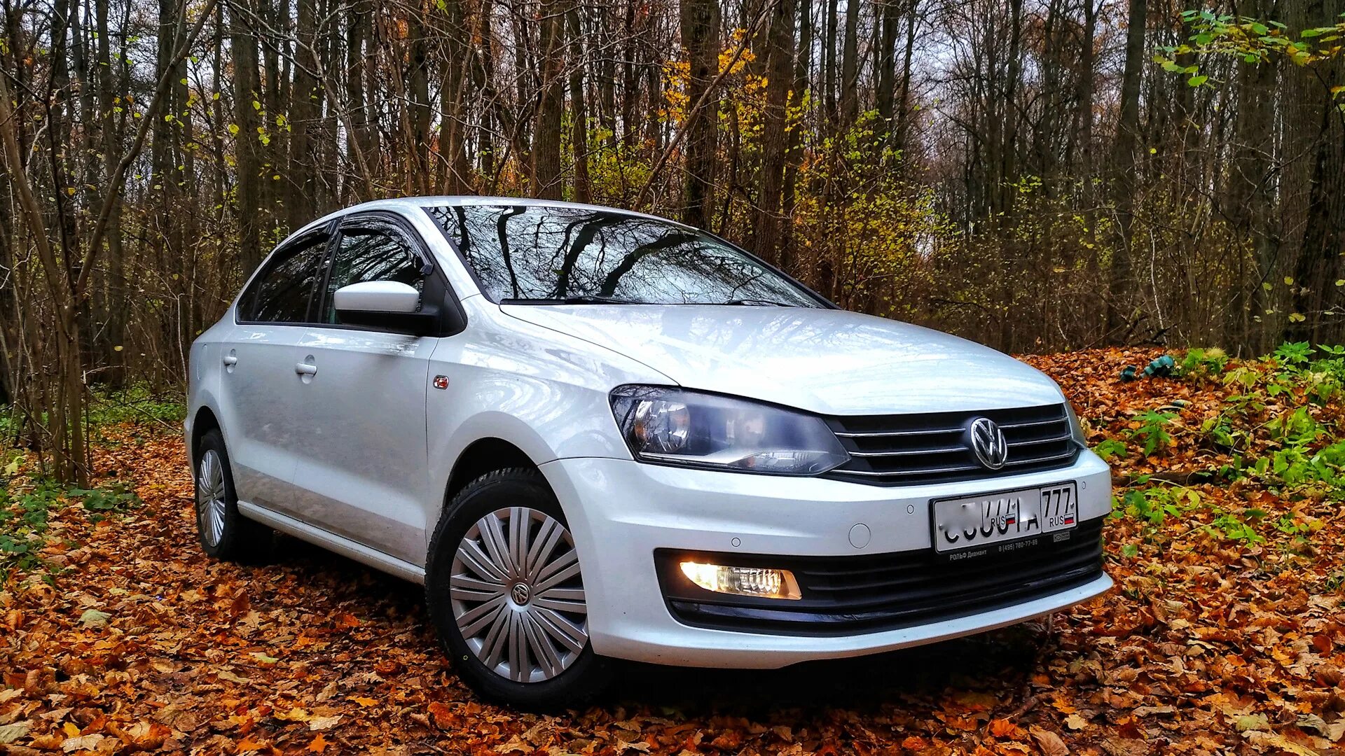 Wv polo sedan. Volkswagen Polo sedan. Volkswagen Polo sedan 2016. Volkswagen Polo sedan белый. Фольксваген поло седан 2016.