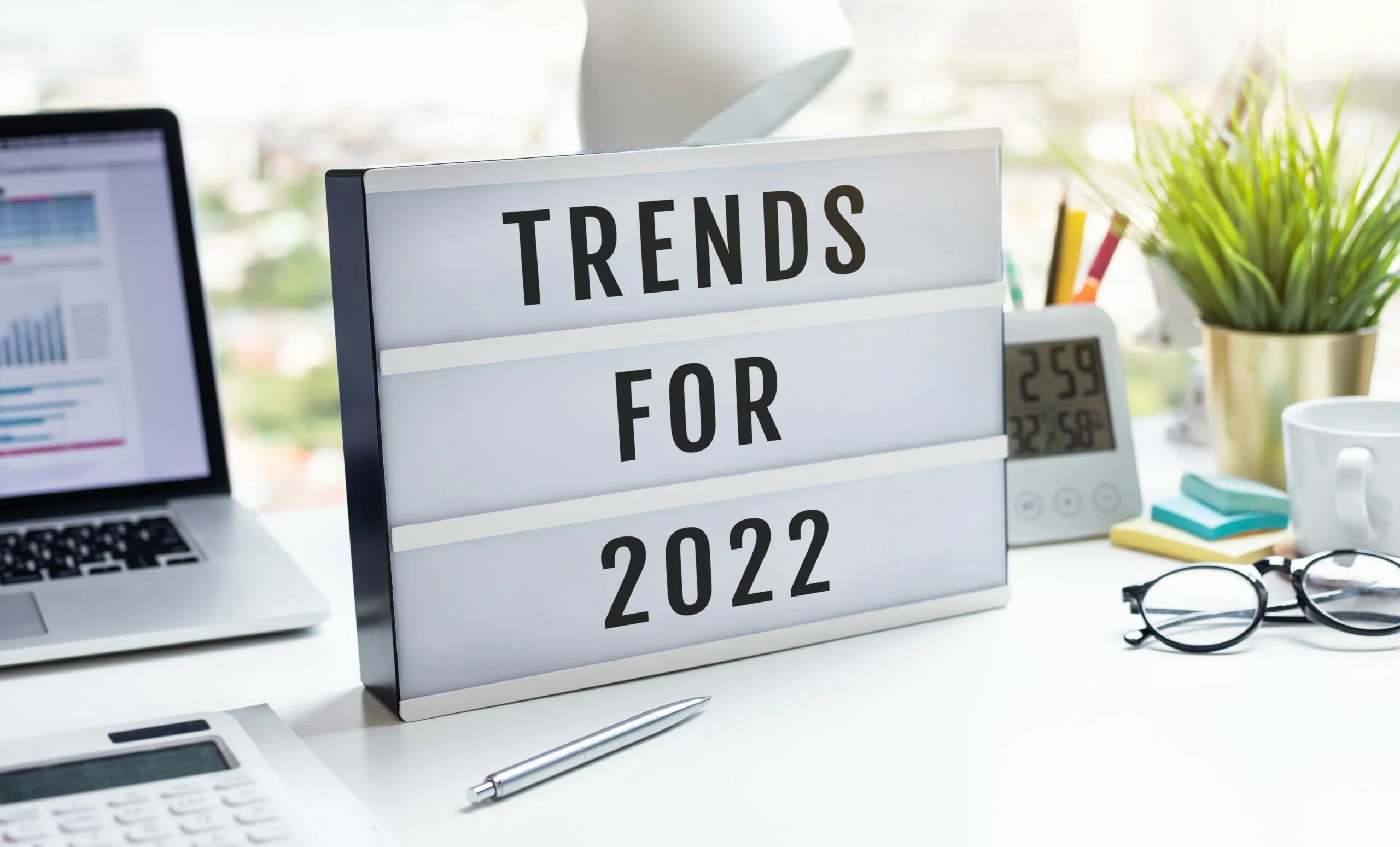Презентация 2024 тренды. Инвестиции в технологии картинки. Топ бизнесов 2024. Тренды бизнеса 2024 года. Легисты это.