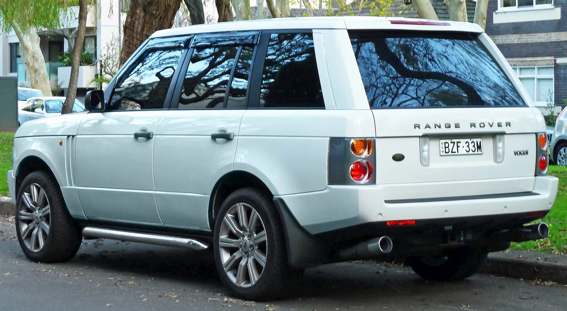 L322 размеры. Range rover vogue 2003. дефлекторы на рендж ровер l322. дефлекторы рендж ровер вог. ветровики range rover 322.