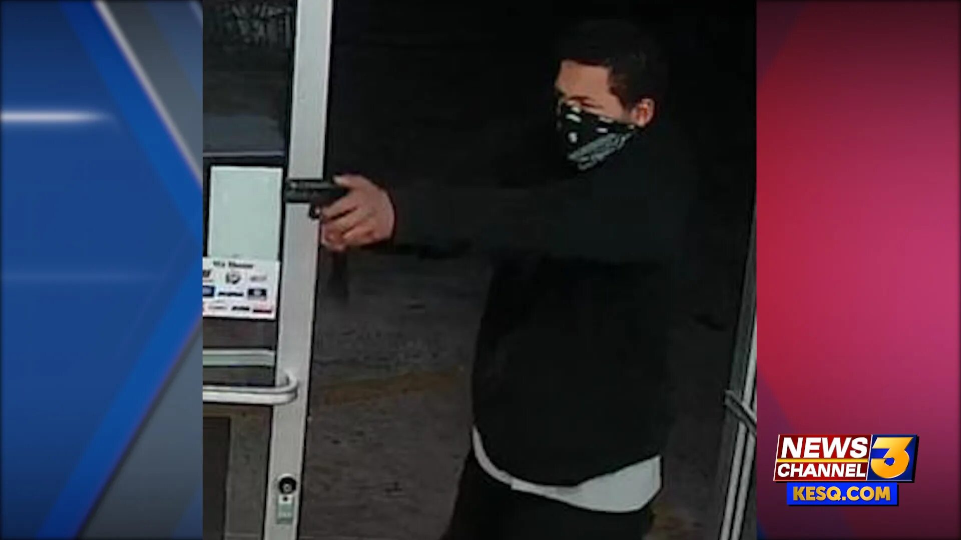 One armed robber как пройти по стелсу. Armed robbery как произносится. armed suspect robs convenience store gets shot by everyone inside. robbery wallpaper. 4 you are . trial for armed robbery..