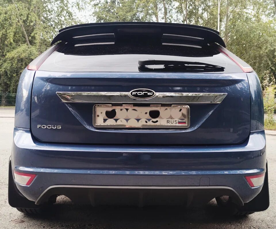 Диффузор форд фокус 2 бампер. Диффузор заднего бампера ford focus 2. задний диффузор focus 2 седан. диффузор фокус 3 хэтчбек. диффузор заднего бампера форд фокус 2.