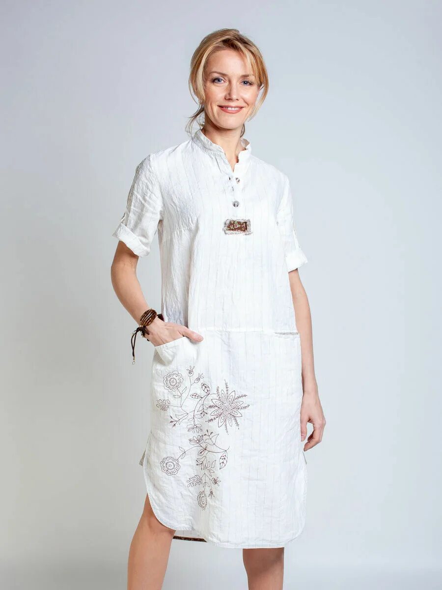 Русский лен интернет магазин женской. Платье МАДИС лен. МАДИС одежда из льна. Льняное платье. Белое льняное платье.