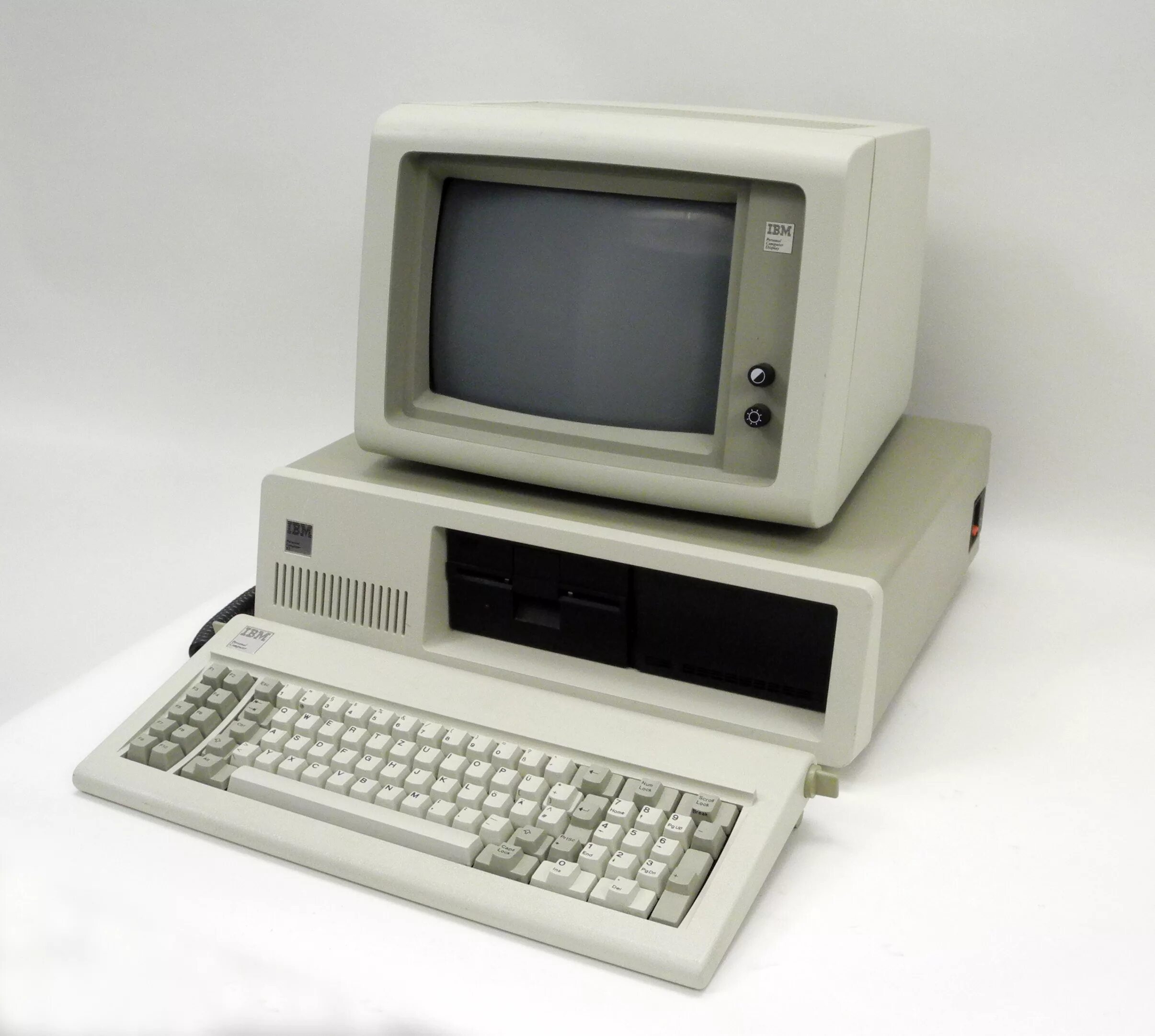 Ibm xt. IBM PC XT 5160. IBM PC – IBM 5160. IBM PC XT 286. IBM РС-ХТ.