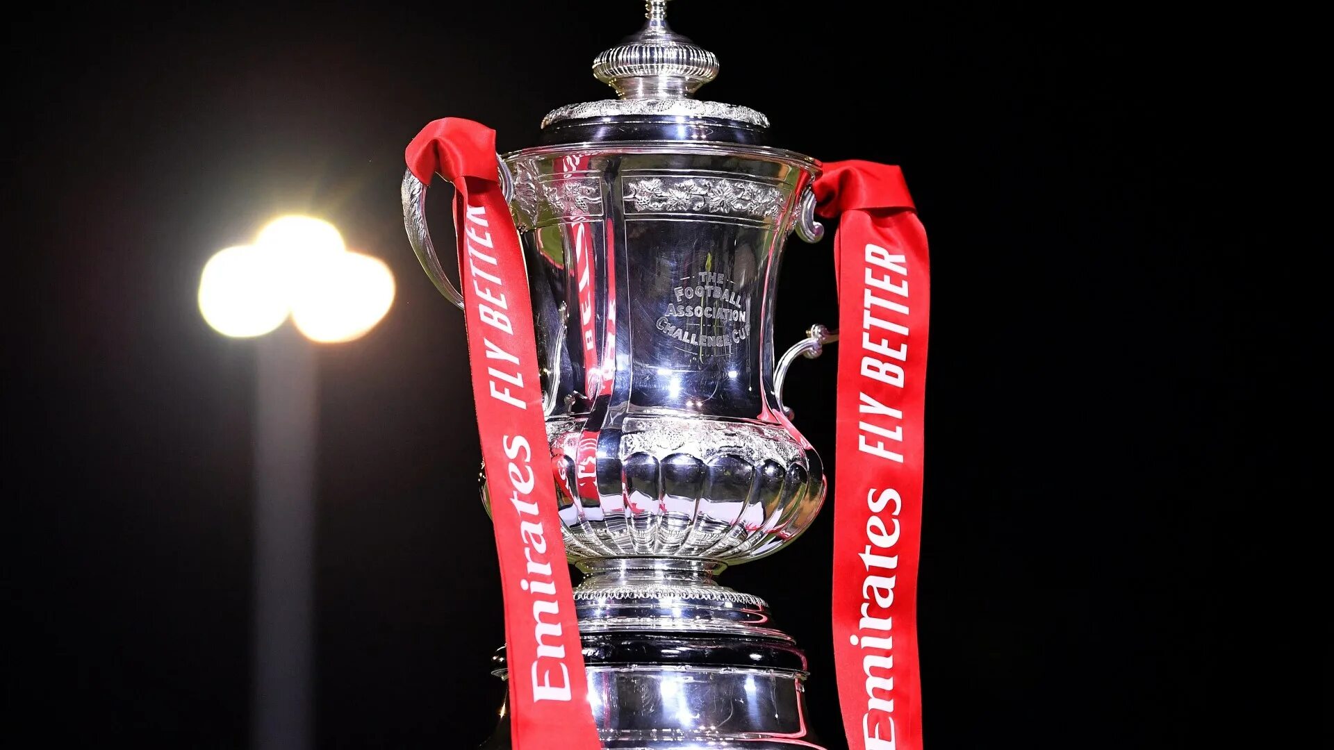 Кубок emirates fa cup. Fa trophy. Кубок фа англия. Футбол кубок раунды. Кубок уэмбли.