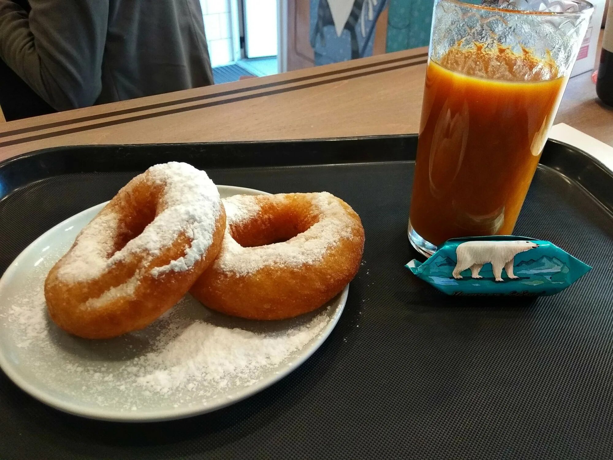 Пышечная воронеж культурно. Советские пончики. Советская Пончиковая. Питерские пончики. Старый пончик.