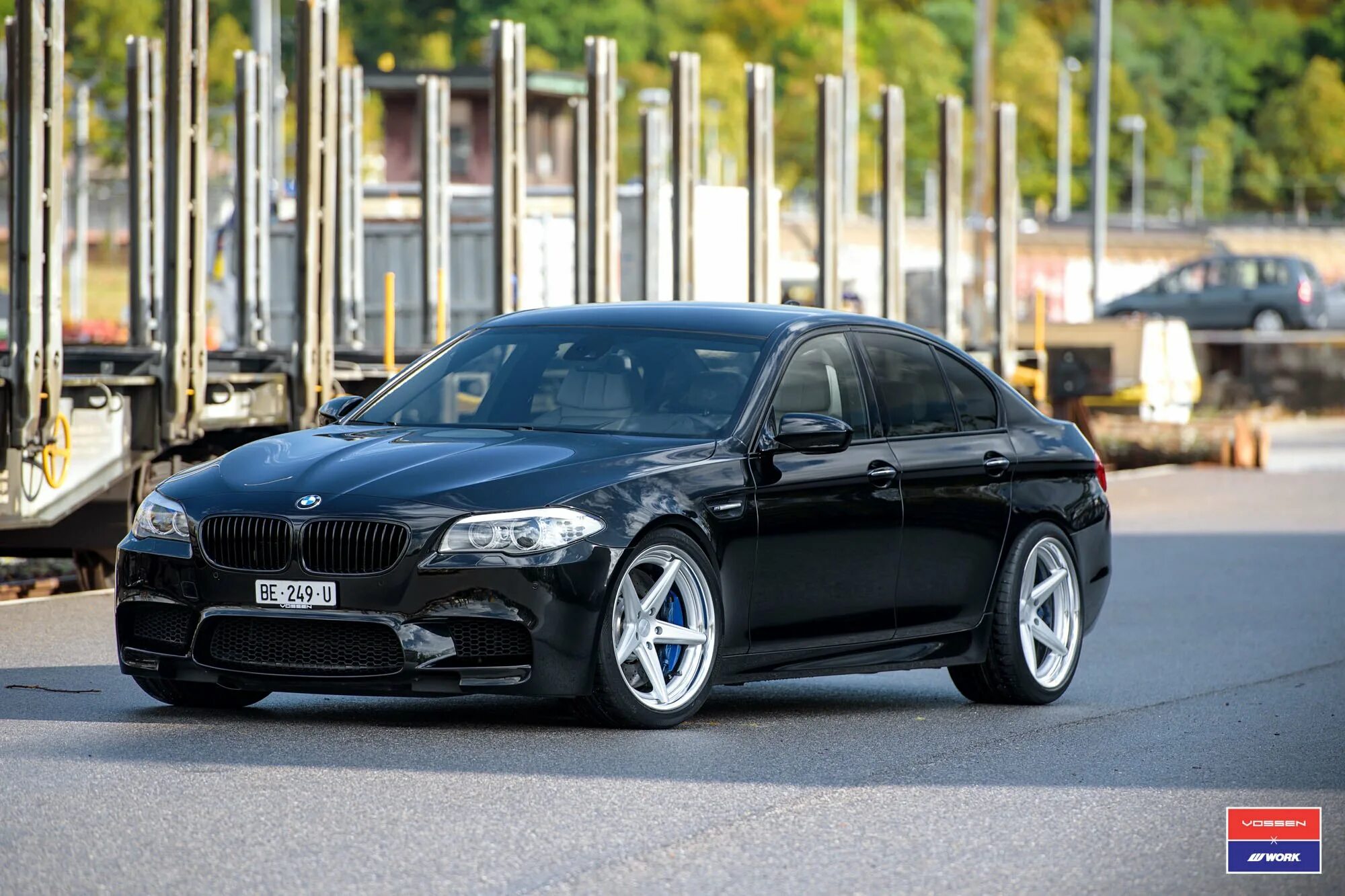 Bmw 5 black. BMW 5 f10. BMW m5 f10 Black. Диски BMW m5 f10. BMW m5 535.