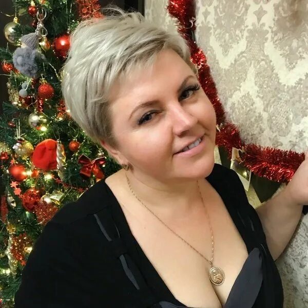 Девушки в адлере для встреч. Адлер знакомство женщины. Адлер знакомство женщины. Наташа сочи 60 лет. Одинокие женщины в адлере.