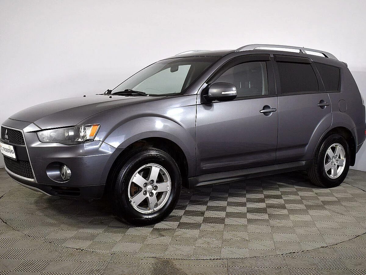 Mitsubishi outlander 2. Mitsubishi outlander 2. мицубиси аутлендер 2012. 4. митсубиси аутлендер с755мн51.