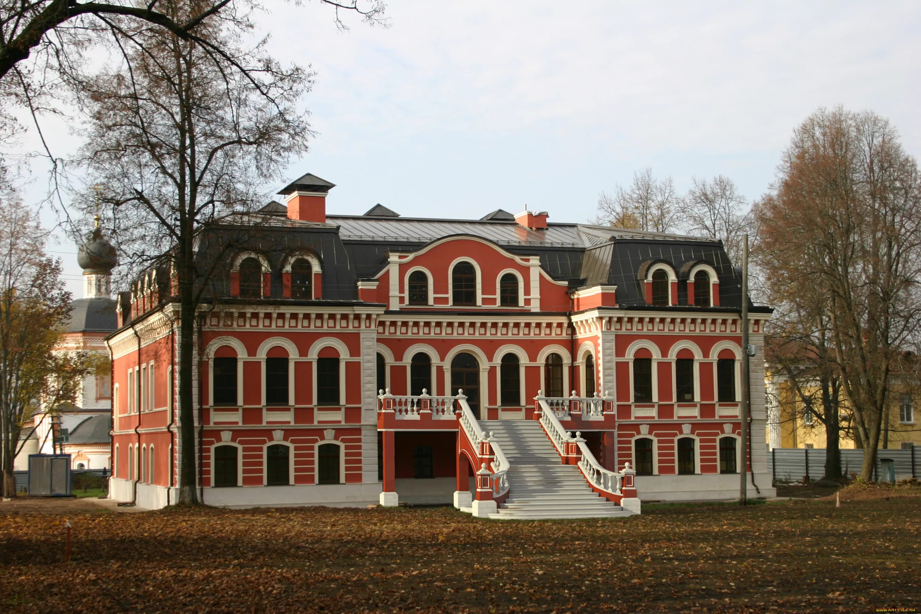 Красная Пахра усадьба Салтыковых. Усадьба красное Салтычиха. Усадьба Салтыковой в Троицком. Поместье Салтычихи красная Пахра. Владение в селе