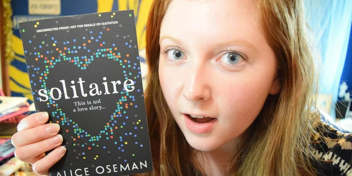 Элис осман с замиранием сердца комикс. Popcorn books издательство. Heartstopper. Элис осман. Радиомолчание элис осман.