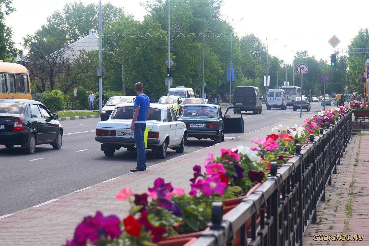 Губкин белгородской области сегодня. Губкин фото. Губкин фото города. Город Губкин Комсомольская 4 город. Пятнарик Губкин.