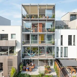 Linked living