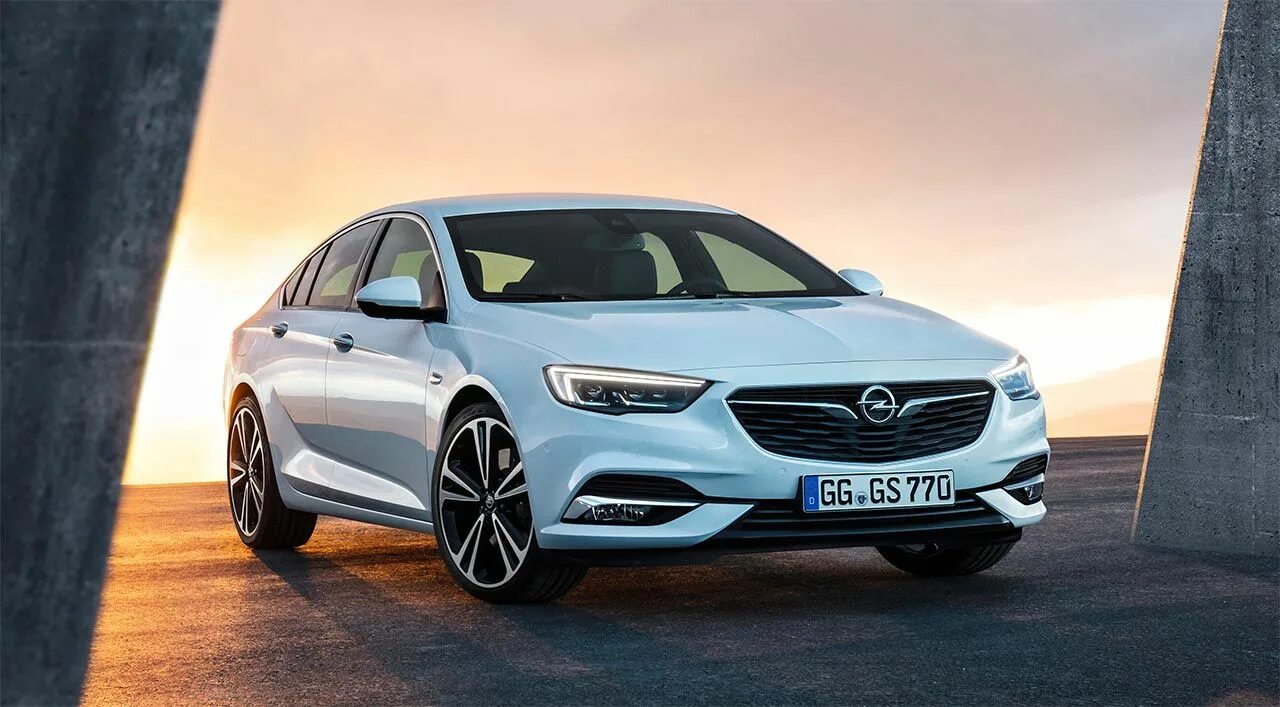 Opel insignia sport. Опель Инсигния 2017. Opel Insignia 2018. Опель Инсигния 2019. Новый Opel Insignia.