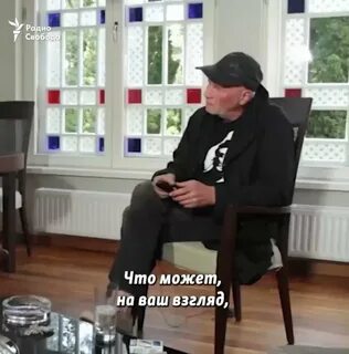 Редактор был неумолим и при свете