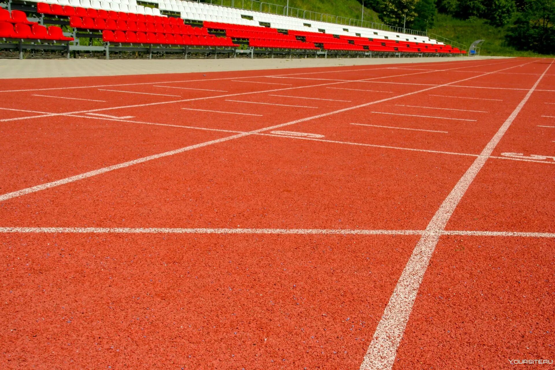 Легкоатлетические дорожки стадиона. Беговая дорожка Jogging track. Беговая дорожка (лёгкая атлетика). Стадион для легкой атлетики. Беговая дорожка на стадионе.