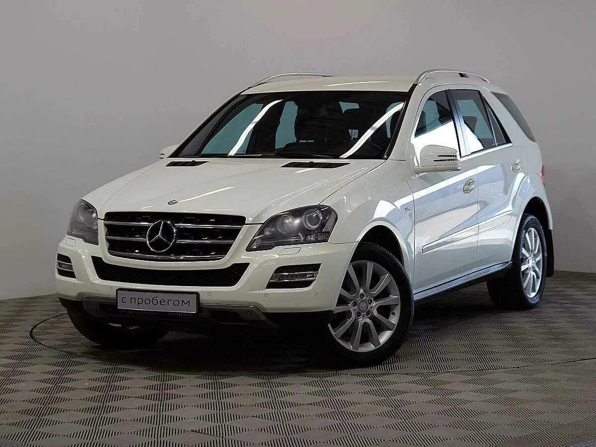 Mercedes ml 350 3 5. Mercedes m class 2013. Мерседес мл 199 999. Mercedes-benz m-класс 320 ii (w164). Mercedes m class 2014 black.