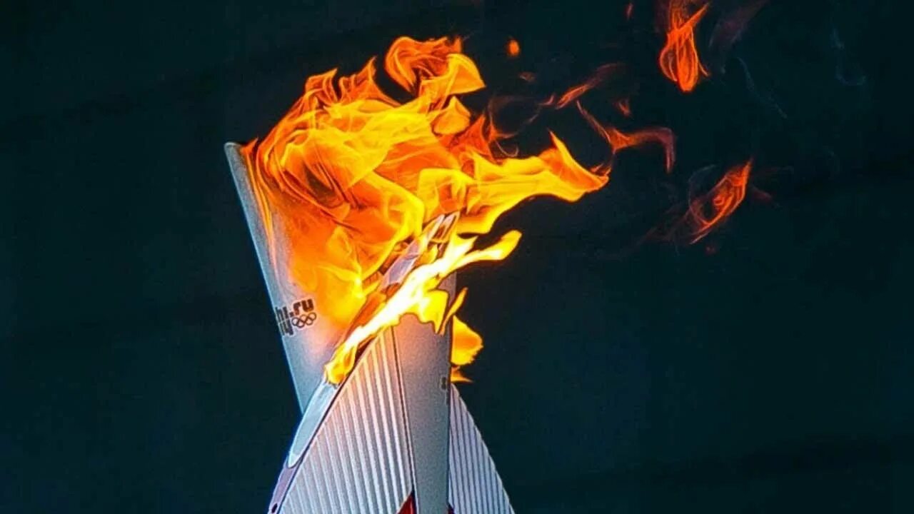 Горящий факел. Факел для освещения в древности. Зажечь 20. Розжиг для костра. Фабрика море зовет.