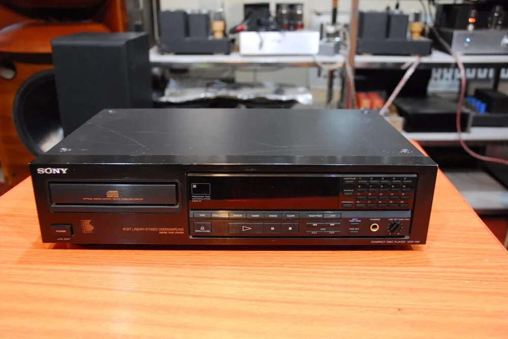 Купить cd sony. Sony CDP-790. CD-проигрыватель CDP-311. CD плеер CDP-313. Sony CD 5500.