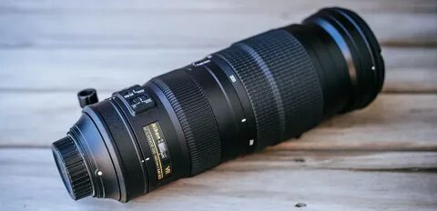 Nikon 200 500mm f 5.6 e ed