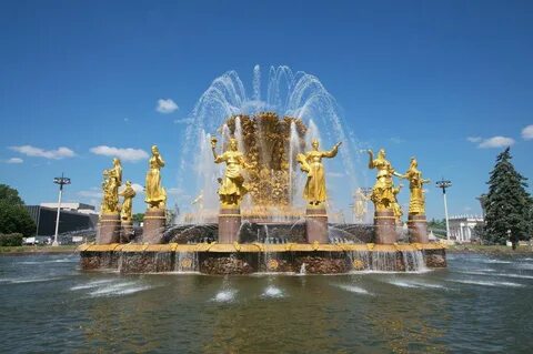 Самые красивые фонтаны в москве