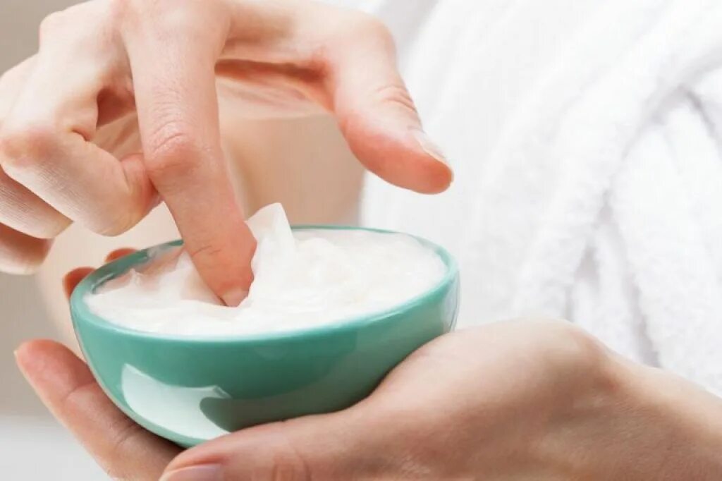 Маска для рук. Молочная ванночка для рук. Парафинотерапия для рук. Маска для рук омолаживающая.